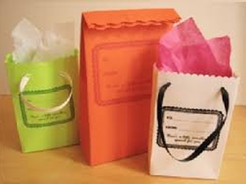 Personaliza tus bolsas de papel Imagen