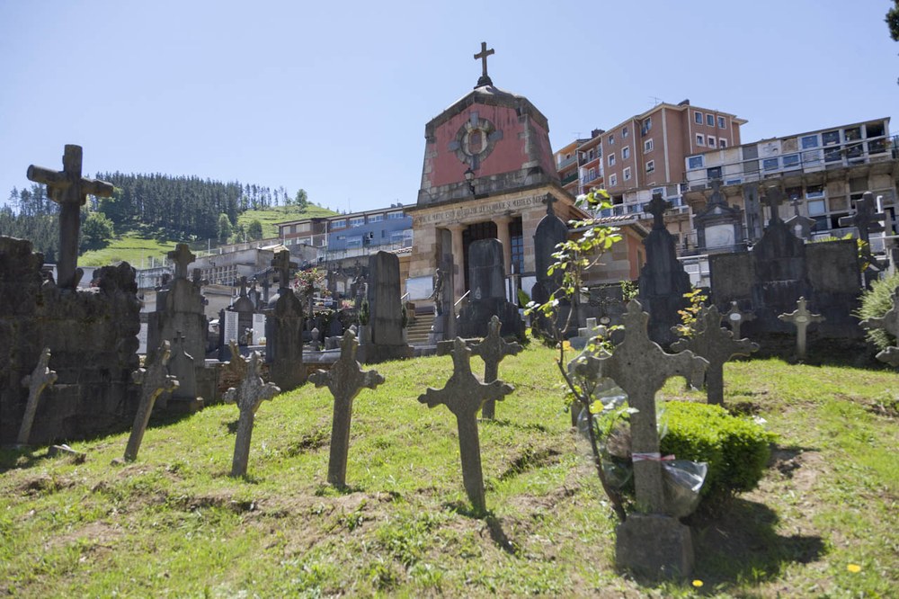 Horario del cementerio para la festividad de Todos los Santos