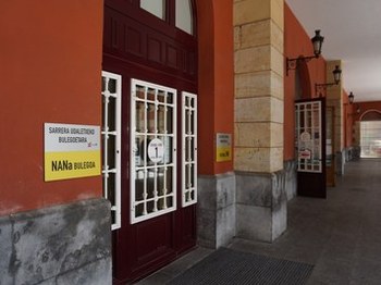 Imagen de archivo de la Oficina del DNI y Pasaporte de Eibar.