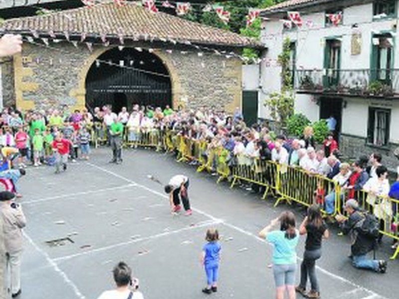 Fiestas de Nuestra Señora de Azitain azitain