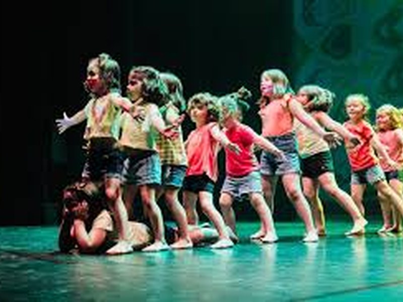 Espectáculo de danza del grupo Kaxa.
