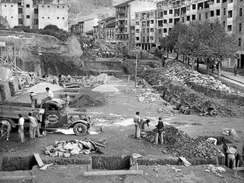 La reconstrucción de Eibar en imágenes Ego Ibarra