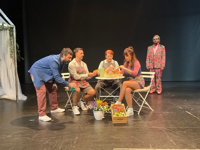 Obra de teatro "Loreen hizkuntza"