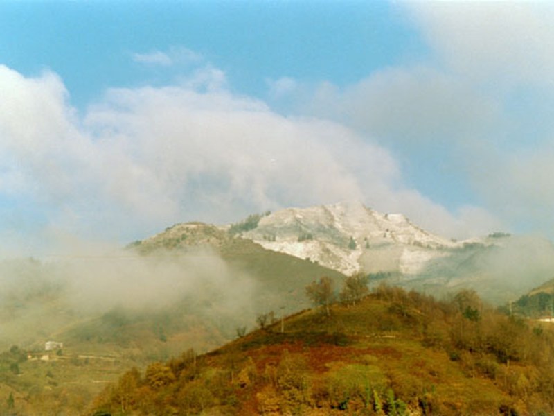 Vuelta montañera para mujeres en el entorno de Eibar