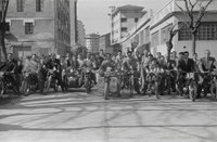 Capas de historia local en imágenes:  la antigua casa de los miqueletes, el taller de Orozco, Indianokua...