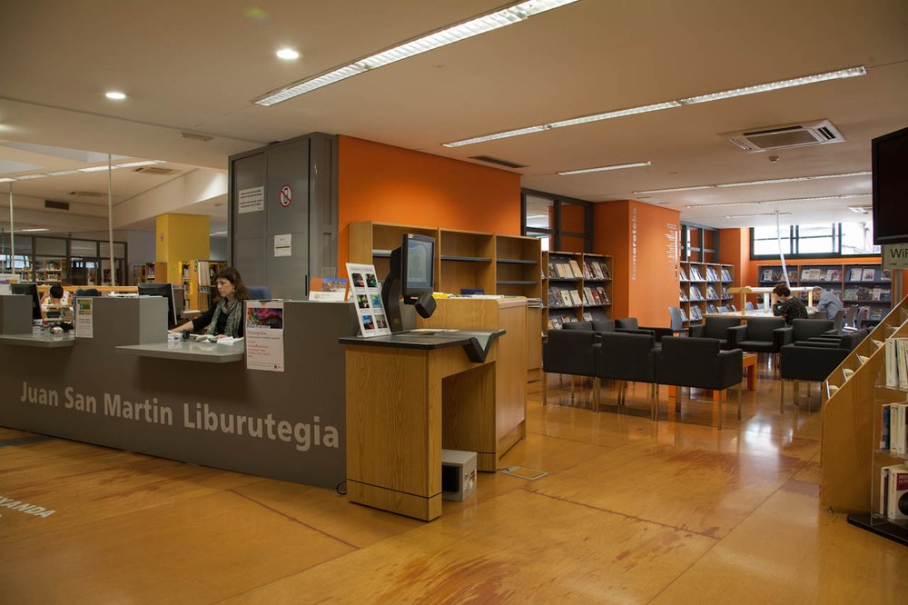 Eibar celebrará el Día Internacional del Libro con un programa cultural diverso Biblioteca Municipal Juan San Martin.