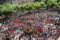 Eibar tiene en la actualidad 27.264 habitantes; 14.019 mujeres y 13.245 hombres