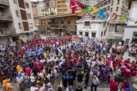 Eibar tiene en la actualidad 27.540 habitantes; 14.149 mujeres y 13.391 hombres