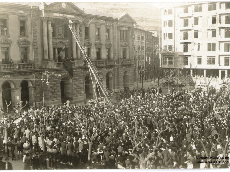 El Ayuntamiento de Eibar organiza diversas actividades, con motivo del 90º aniversario de la proclamación de la II República