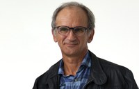 El historiador Joseba Agirreazkuenaga pondrá fin al ciclo de conferencias de las escuelas 