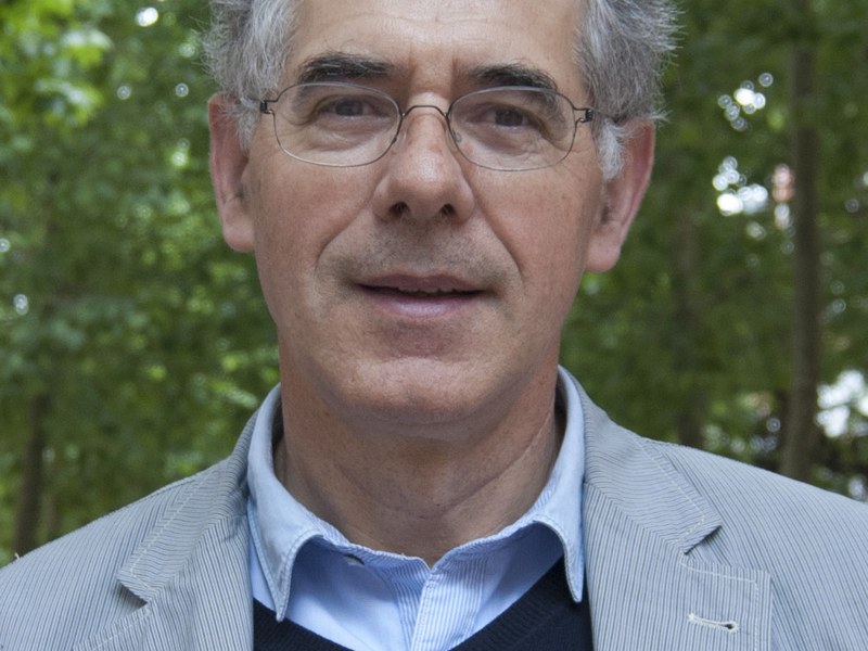 El lingüista eibarrés Joakin Gorrotxategi galardonado con el Premio Euskadi de Investigación 2023