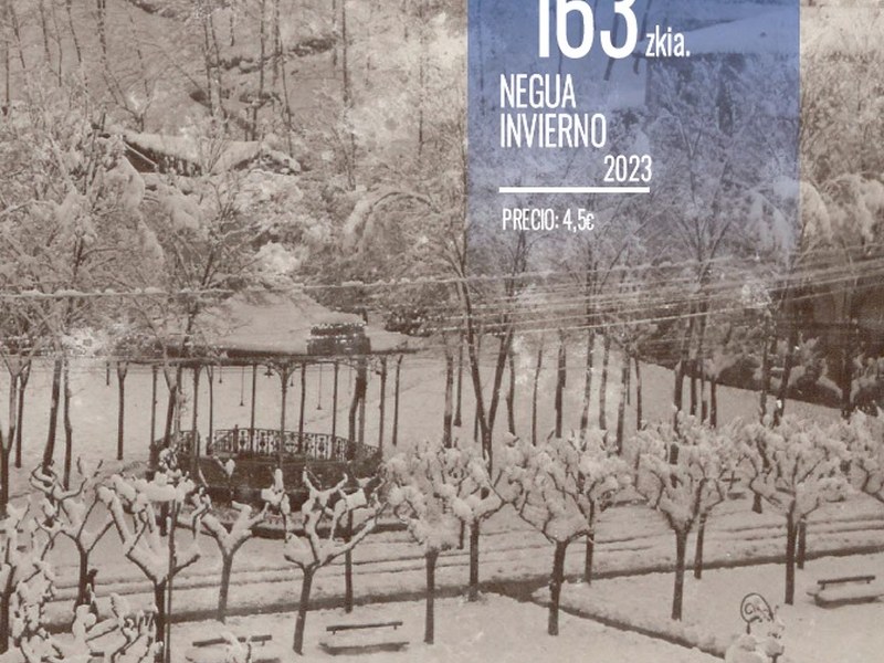 La plaza de Untzaga hacia 1920. Archivo Municipal