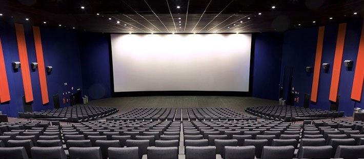Finalizadas las proyecciones de cine en el teatro Coliseo hasta septiembre