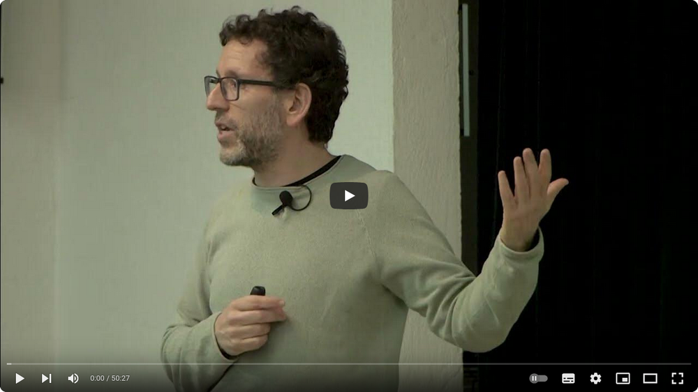 La conferencia  “La Primera Guerra Mundial y la industria armamentística. Reconversión industrial” en el canal de Youtube de Ego Ibarra