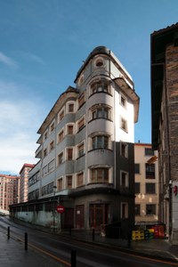 La investigación sobre el Patrimonio Industrial Inmueble de Eibar de la Comisión Ego Ibarra sigue por buen camino