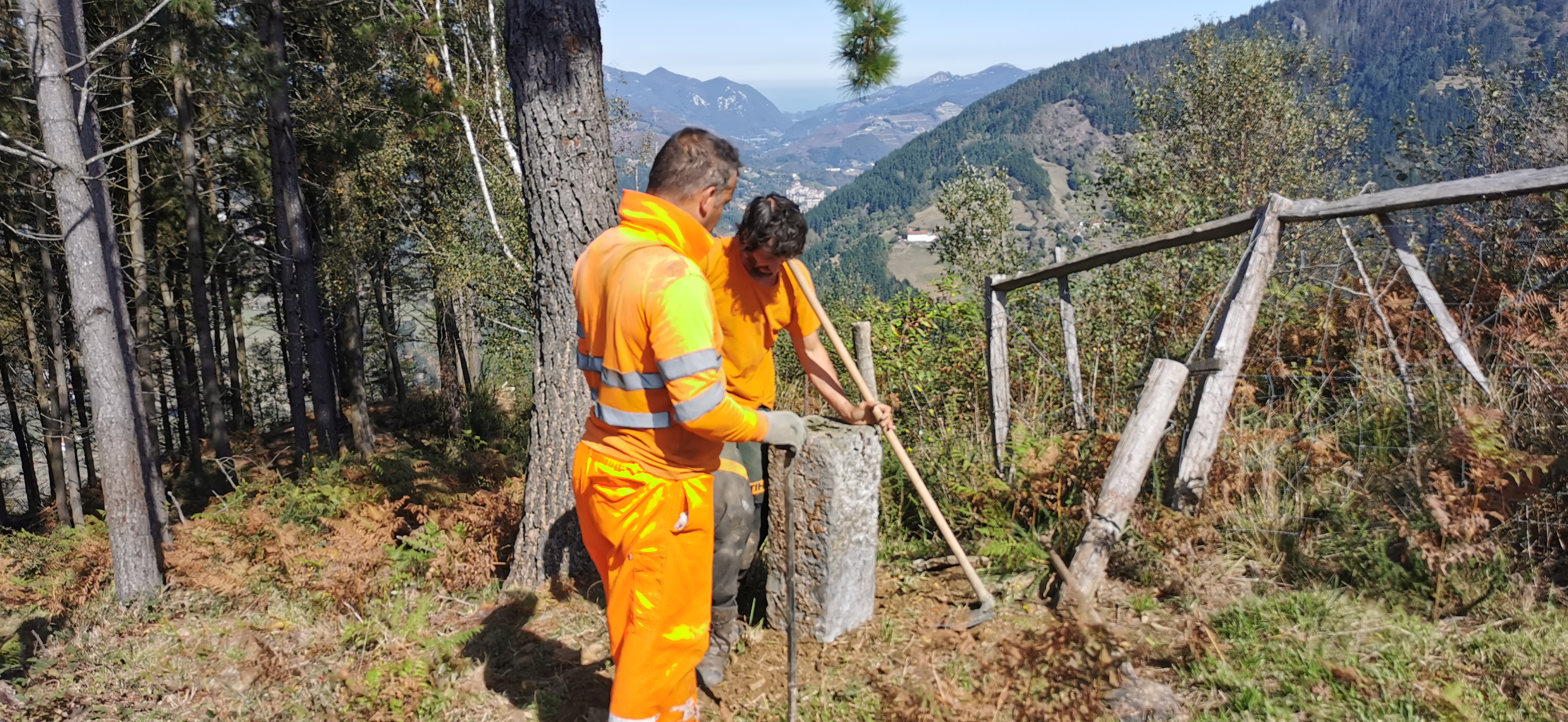 La reparación de los mojones en los límites de Eibar, Soraluze, Bergara y Elgeta se realizó los días 4 y 5 de octubre