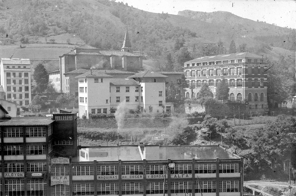 Los edificios desaparecidos de la ciudad-taller: última fase del trabajo en torno al patrimonio industrial.