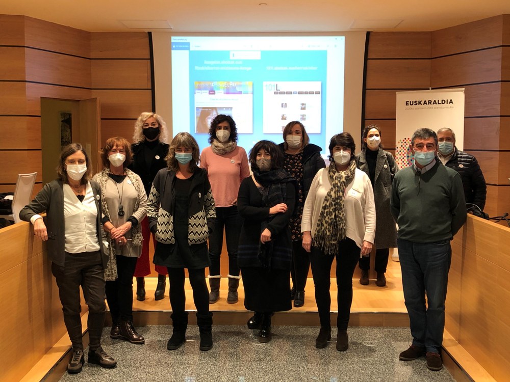 Presentado el proyecto "Aniztasuna ikasgai" (Aprender de la diversidad) Imagen de la rueda de prensa celebrada para presentar el proyecto "Aniztasuna ikasgai".