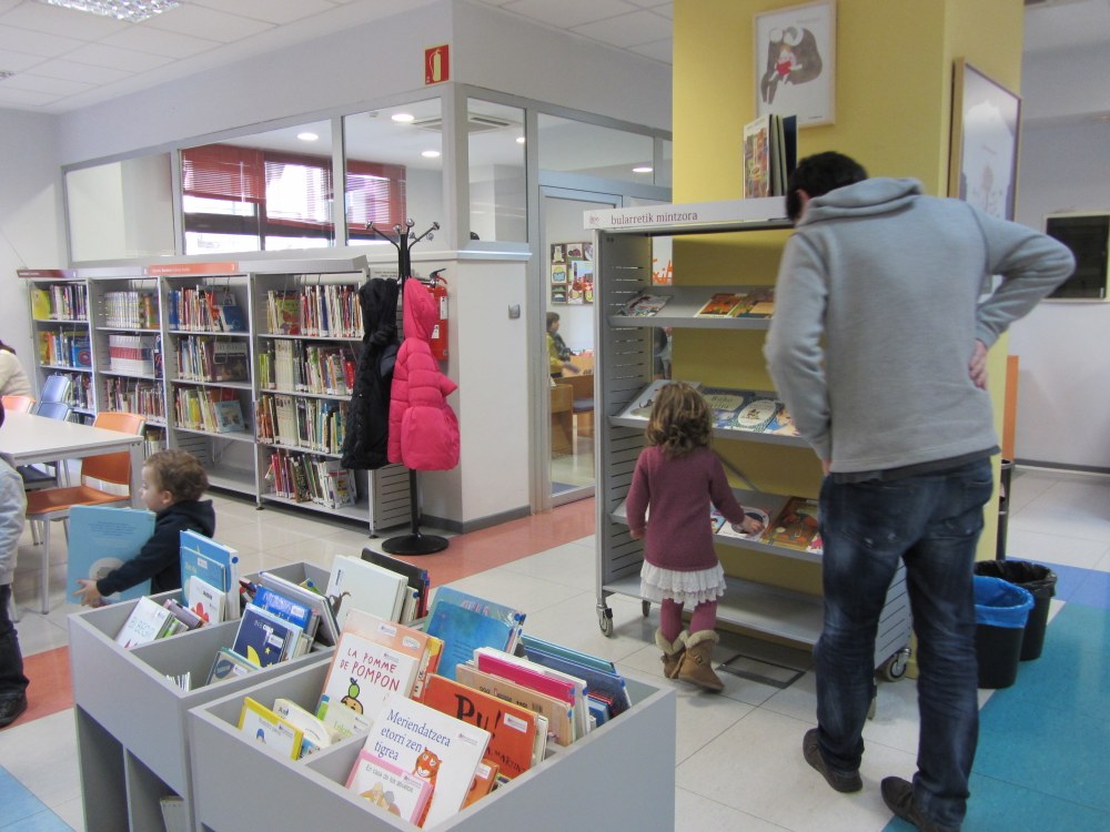 Proyecto "Bularretik mintzora"