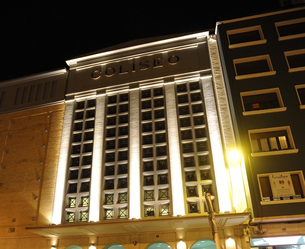 Horario excepcional de taquilla de cine en el Teatro Coliseo