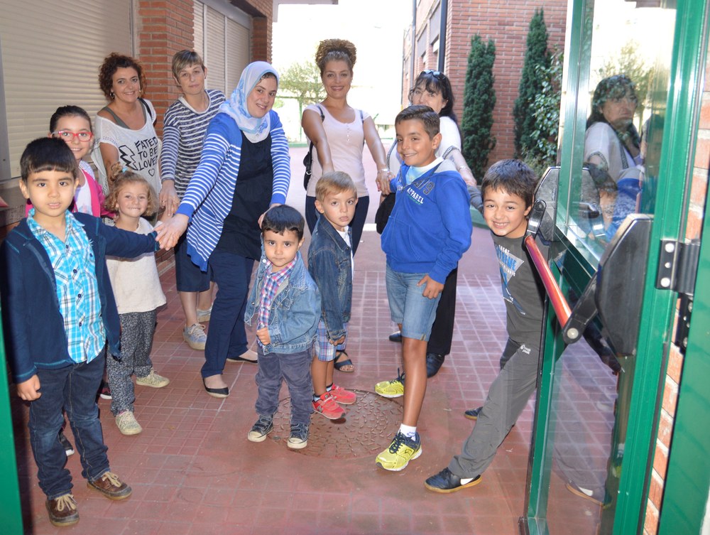 Este curso los padres y las madres también van a la escuela