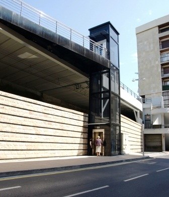 Abierto el ascensor del Paseo de Ardanza