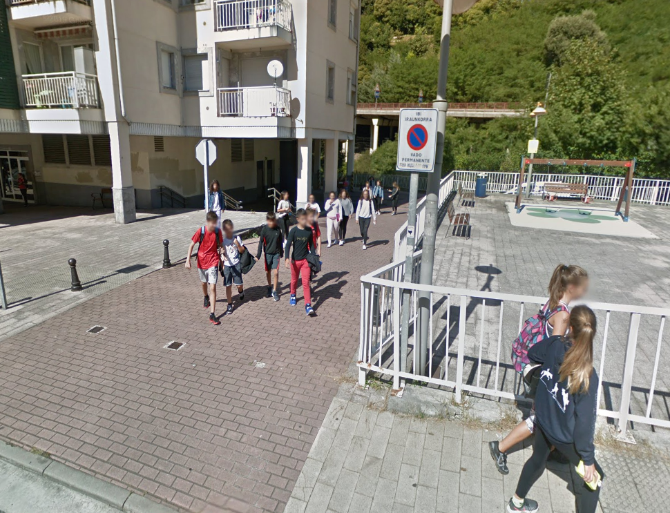 Adjudicada en 340.000 euros la construcción de una nueva pasarela peatonal entre Barrena y la estación de tren de Azitain