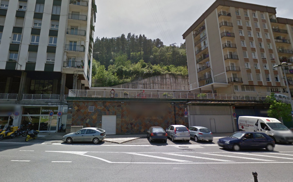 Adjudicadas las obras de renovación del parque y soportales de Barrena (números 46, 48 y 50), que se iniciarán en el plazo de un mes