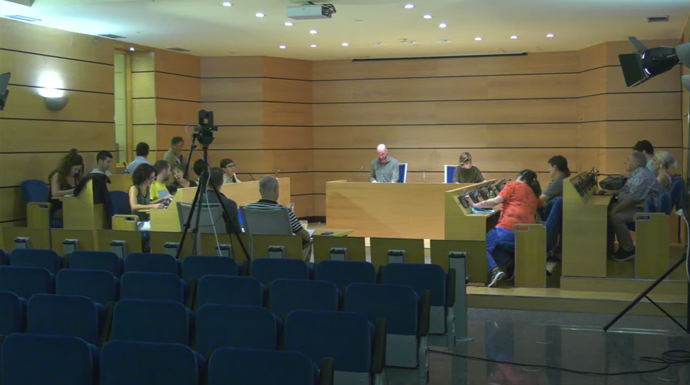 Aprobadas las Ordenanzas Fiscales y los Precios Públicos para 2024 Imagen de la sesión extraordinaria del pleno municipal celebrado el 6 de octubre de 2023.