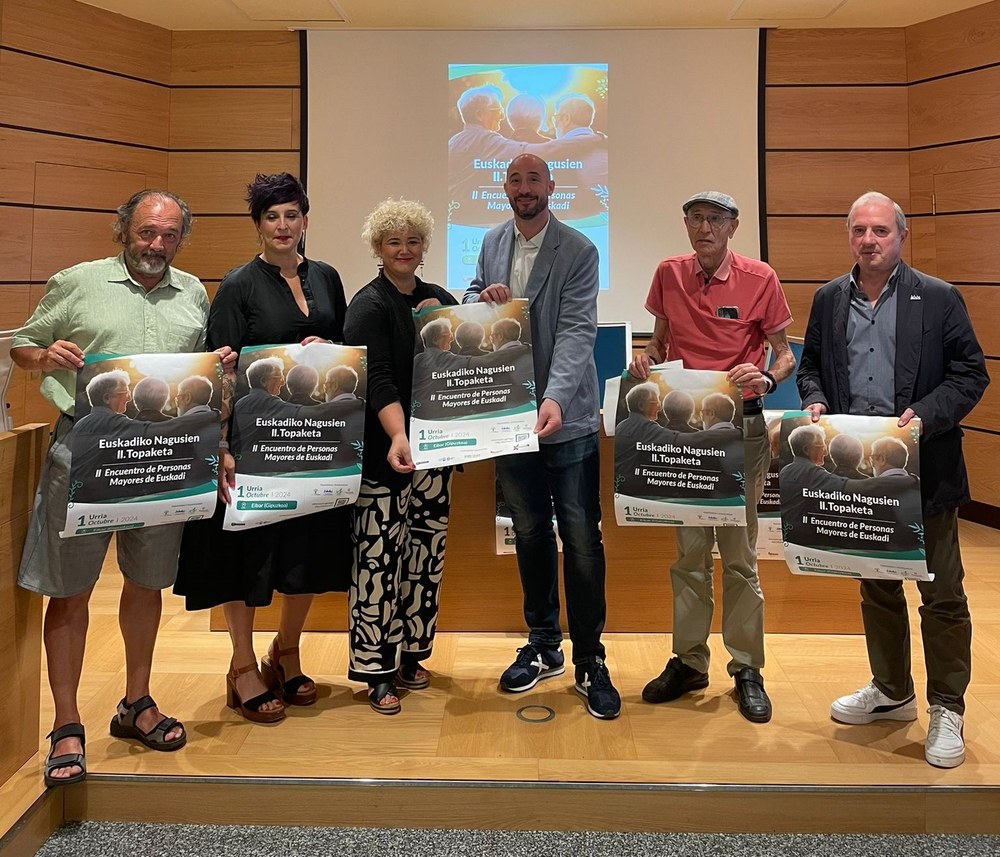 Eibar acogerá el "II Encuentro de Personas Mayores de Euskadi" el próximo 1 de octubre Imagen de la presentación del "II Encuentro de Personas Mayores de Euskadi".