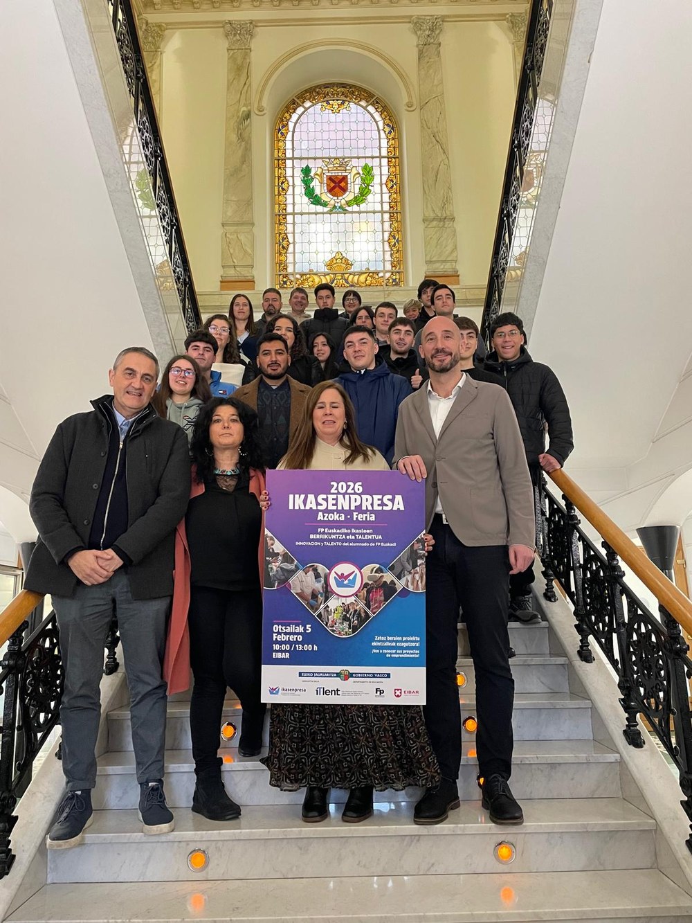 Presentación de la XV Feria Ikasenpresa en el Ayuntamiento de Eibar.