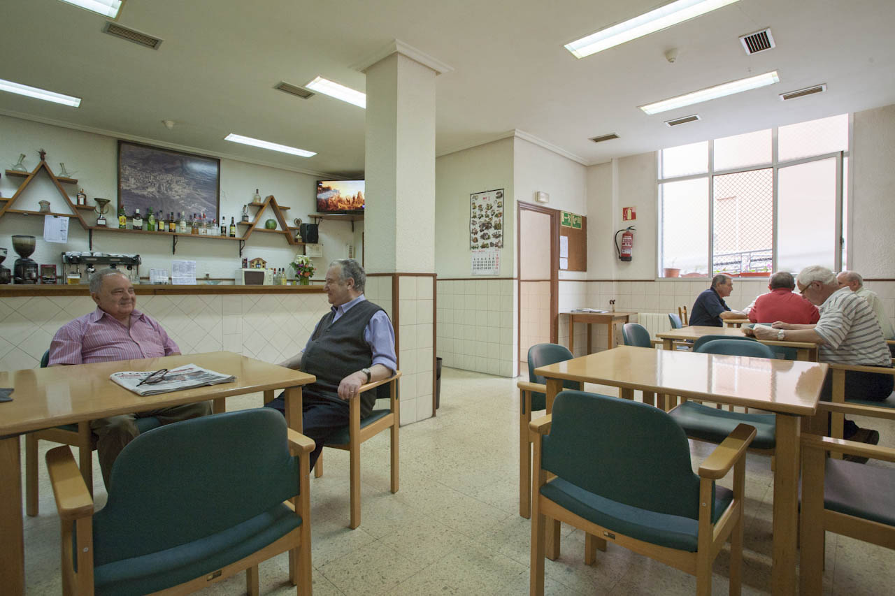 Eibar cuenta con un Plan de Intervención para las personas mayores frágiles, dependientes y sus cuidadores/as