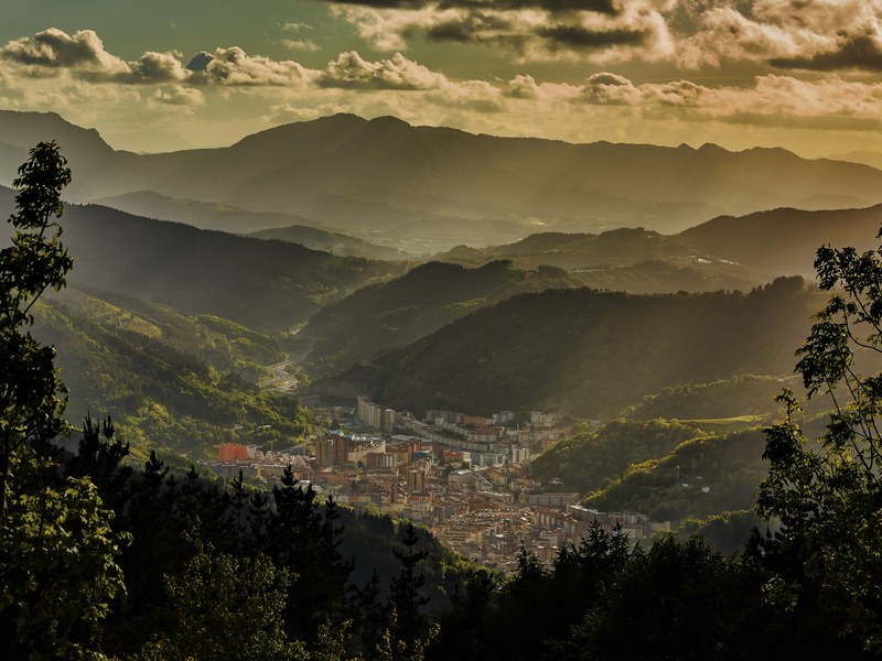Eibar licita la redacción del nuevo Plan General