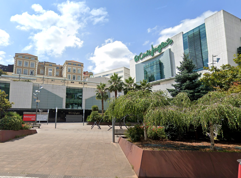 El Ayuntamiento continúa con sus gestiones para dotar de contenido al edificio de El Corte Inglés de Egogain Imagen de archivo de El Corte Inglés.