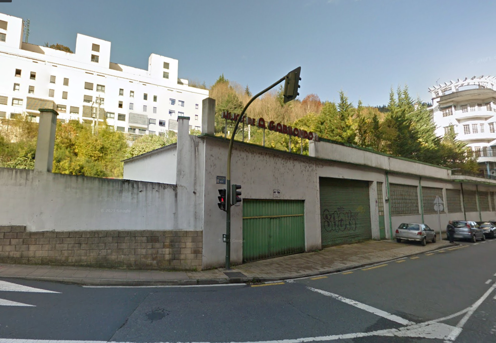 El Ayuntamiento de Eibar alcanza un acuerdo para la adquisición de los terrenos y edificios de la empresa Hijos de A. Gabilondo, en la calle Barrena En la imagen, la antigua empresa Hermanos Gabilondo.
