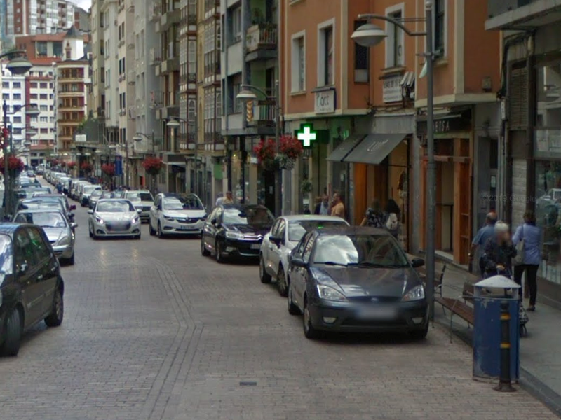 Calle Toribio Etxebarria.