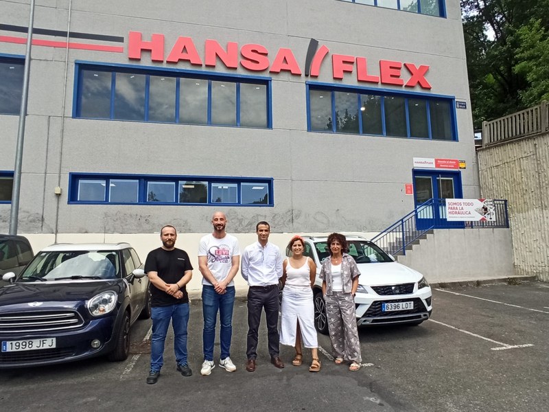 El Ayuntamiento de Eibar da la bienvenida al proyecto empresarial de Hansa-Flex en la ciudad