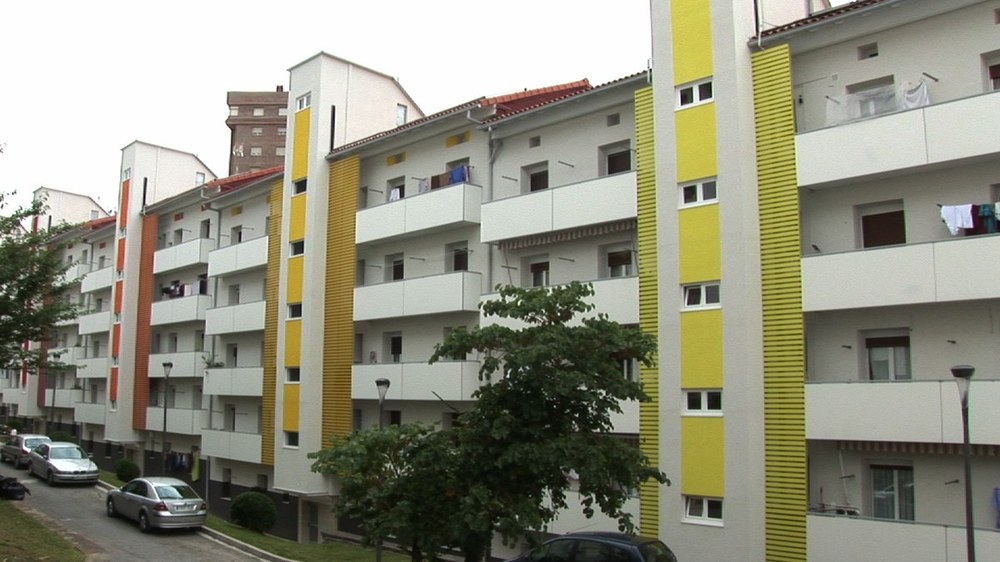 El Ayuntamiento de Eibar dará un paso más en la mejora del barrio de Mogel