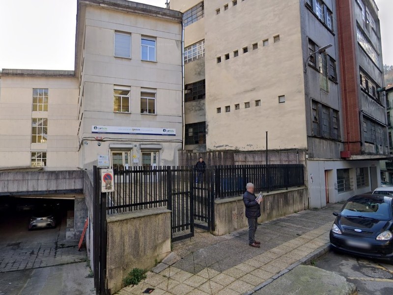 El Ayuntamiento de Eibar desmiente el cierre de la oficina del SEPE