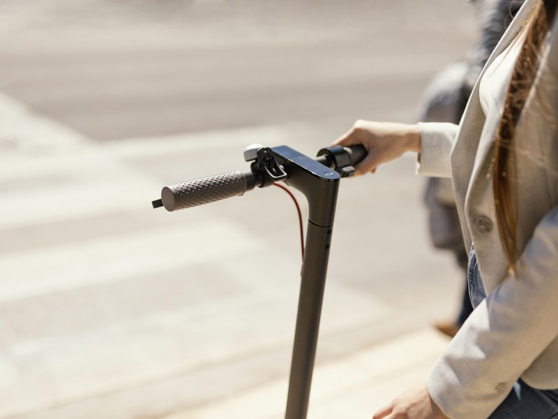 El Ayuntamiento de Eibar informa sobre los cambios normativos en los patinetes eléctricos