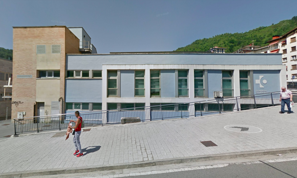 El Ayuntamiento de Eibar pone a disposición de Osakidetza el antiguo ambulatorio de Torrekua y el edificio del mercado de Ipurua Antiguo ambulatorio de Torrekua.