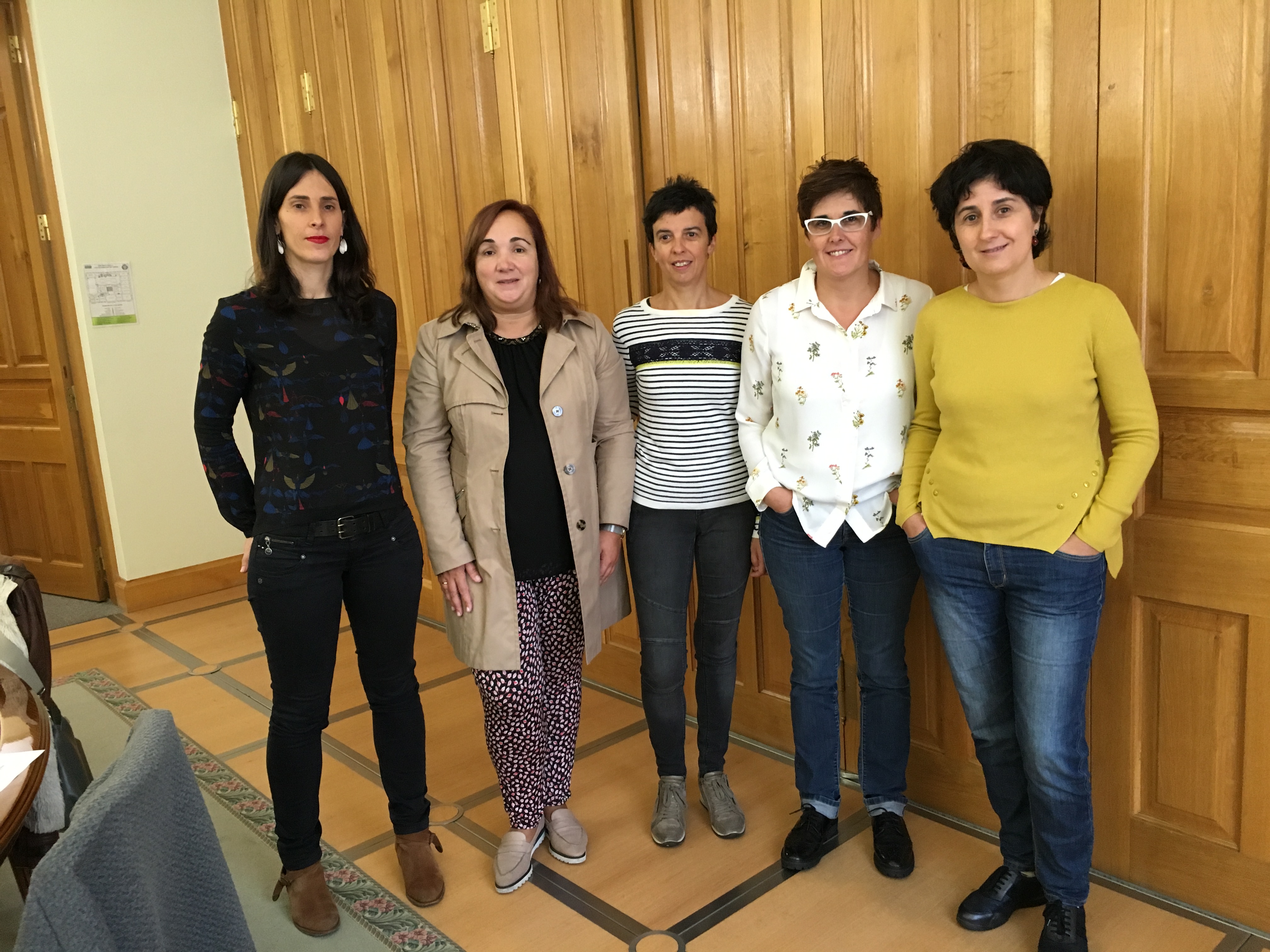 El Ayuntamiento de Eibar presenta un taller dirigido a personas mayores y sus cuidadores/as