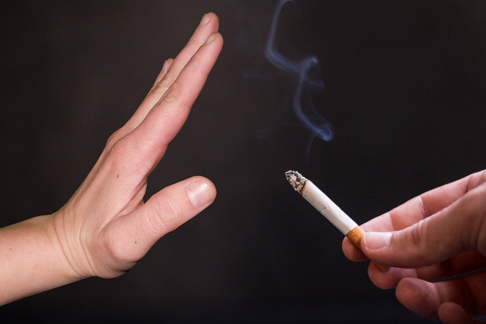 El Ayuntamiento de Eibar se suma a "Kerik gabeko herriak", y colocará paneles en varios lugares de la ciudad para sensibilizar a los/as eibarreses/as contra el tabaquismo Imagen de archivo en contra del tabaco.
