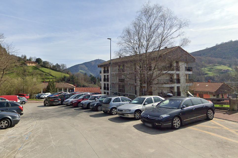 El Ayuntamiento de Eibar ultima la adjudicación de la ampliación del aparcamiento de Jardiñeta Imagen de archivo. Aparcamiento de Jardiñeta.