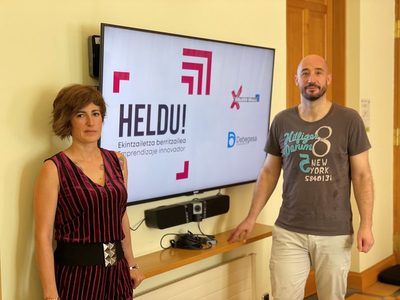 Imagen de la presentación del programa Heldu!.
