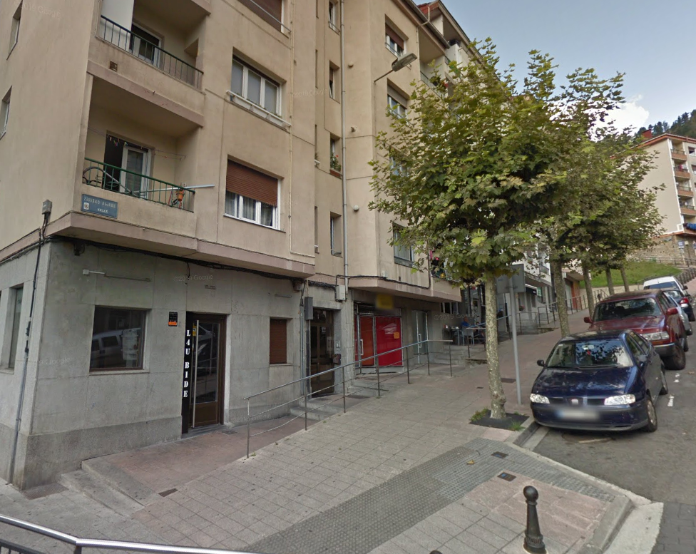 El Ayuntamiento mejorará la accesibilidad de los portales de las calles Ziriako Agirre y Bustinduitarren en el barrio de Amaña