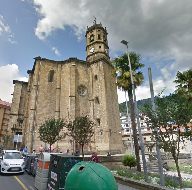 El Ayuntamiento se pone a disposición de la iglesia para colaborar en los trabajos de rehabilitación de la parroquia de San Andrés Imagen de archivo de la parroquia de San Andrés.