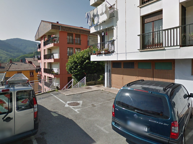 El Ayuntamiento ultima los detalles para la puesta en marcha del proyecto de mejora de la accesibilidad de los números 29, 31, 33 y 35 de Jardiñeta