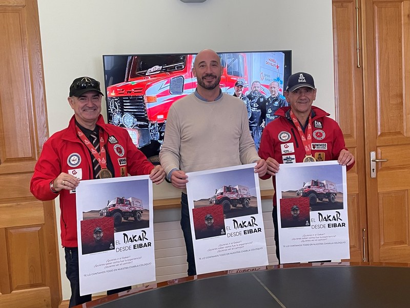 El Dakar llega a Eibar Imagen de la rueda de prensa celebrada para presentar la iniciaiva "El Dakar desde Eibar".