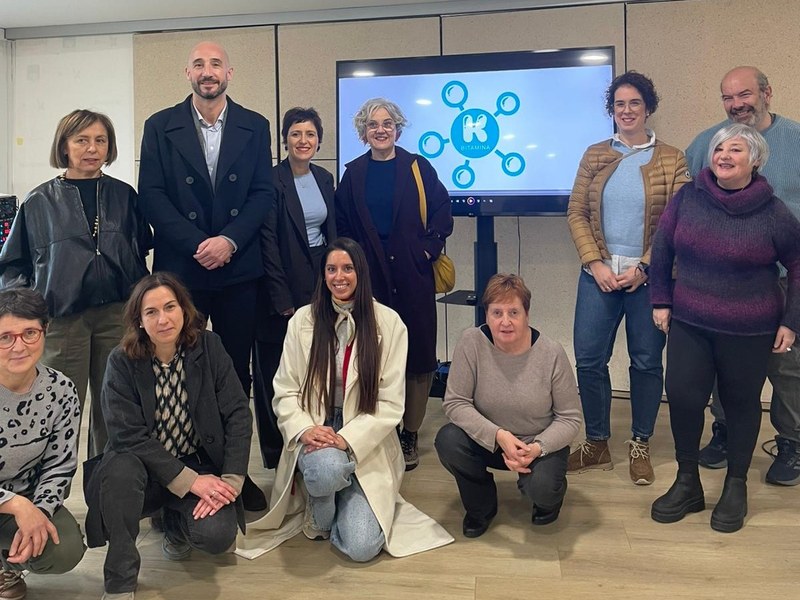 “K-BITAMINA–Eibarrek behar duen bitamina”: una nueva campaña que da protagonismo al comercio local